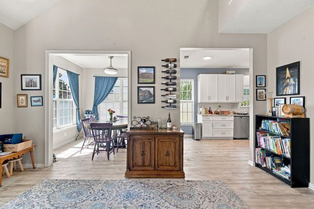 423 Blackberry Ln., Myrtle Beach, SC 29579