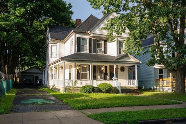 51 View St, Holyoke, MA 01040