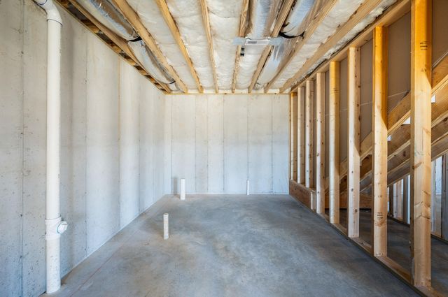 10528 Leesville RD, Lynch Station, VA 24571