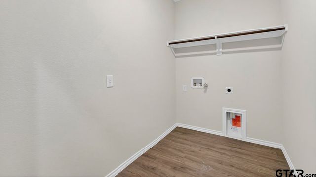 4008 Ripplewood Drive, Lindale, TX 75771