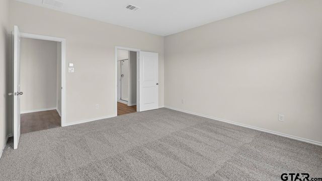 4008 Ripplewood Drive, Lindale, TX 75771