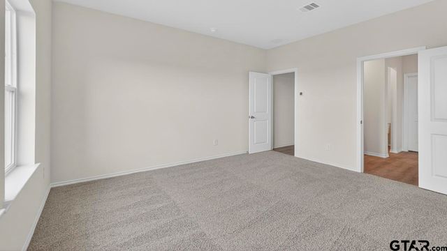 4008 Ripplewood Drive, Lindale, TX 75771