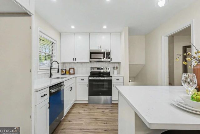 74 Hollis Terrace NW, Atlanta, GA 30311