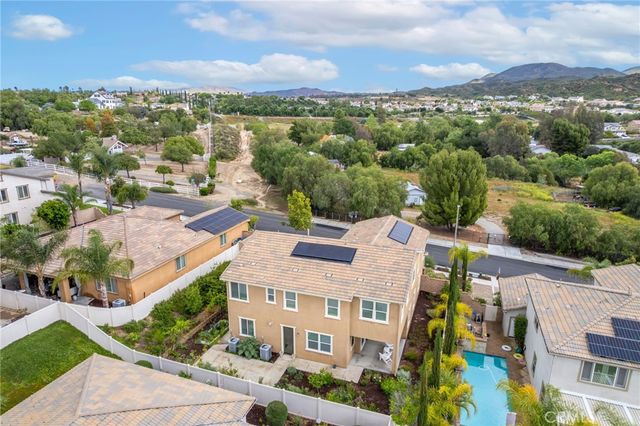 45529 Woolpert, Temecula, CA 92592