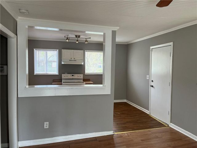 2900 Delray Drive NW, Atlanta, GA 30318