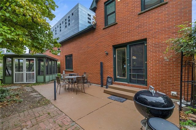 53 Cary Street, Buffalo, NY 14201