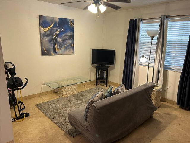 510 NE 17TH Avenue 105, Fort Lauderdale, FL 33301