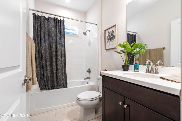 10248 INNOVATION Way, Jacksonville, FL 32256