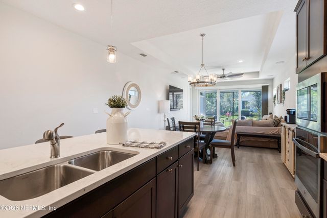 10248 INNOVATION Way, Jacksonville, FL 32256