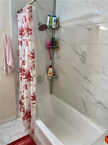 226 Kingston DR, Fort Myers, FL 33905