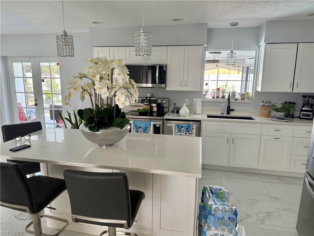 226 Kingston DR, FORT MYERS, FL 33905 — photo 3
