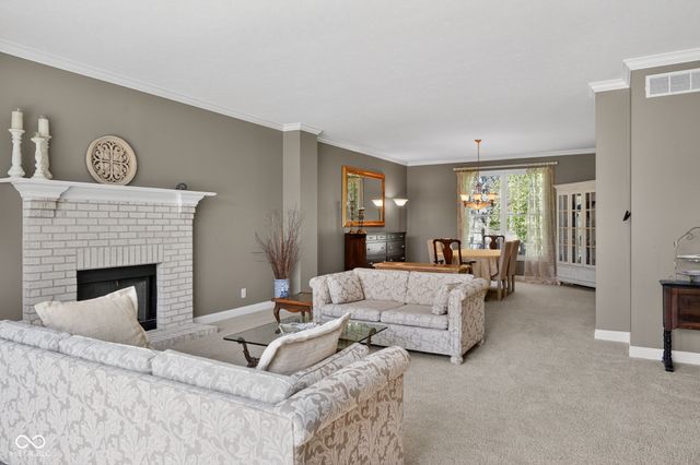 1238 Sullivans Ridge, Zionsville, IN 46077