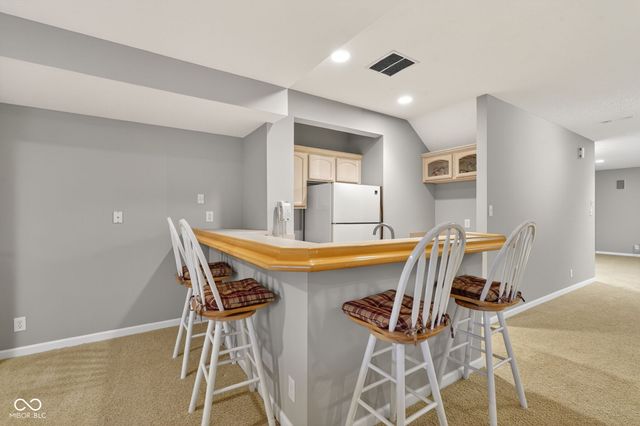 1238 Sullivans Ridge, Zionsville, IN 46077