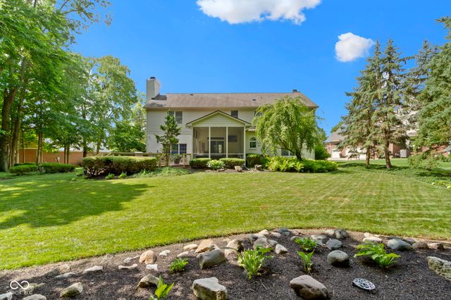 1238 Sullivans Ridge, Zionsville, IN 46077