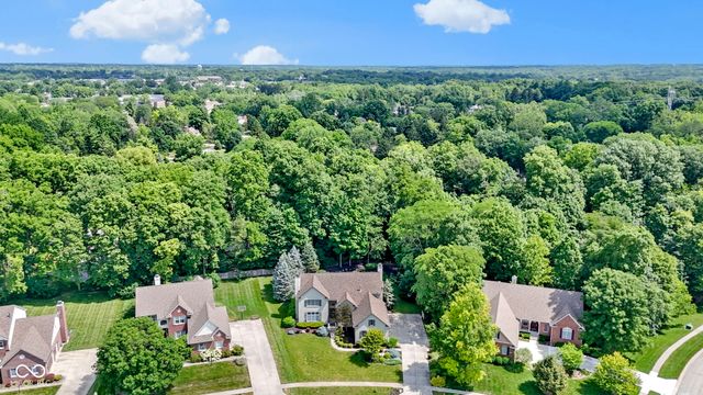 1238 Sullivans Ridge, Zionsville, IN 46077