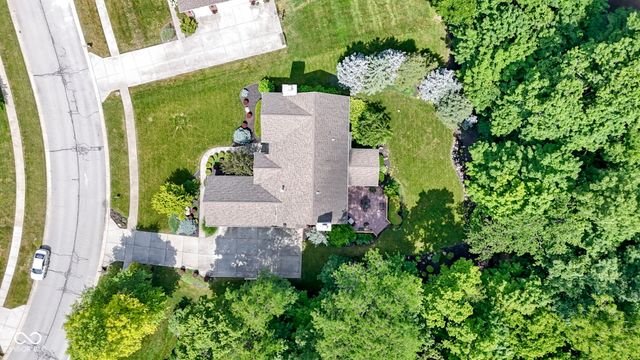 1238 Sullivans Ridge, Zionsville, IN 46077