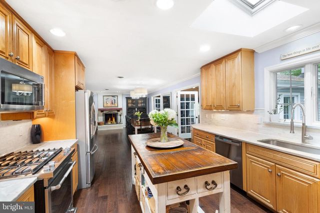 209 LAKE RD, Basking Ridge, NJ 07920