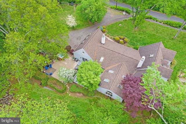 209 LAKE RD, Basking Ridge, NJ 07920