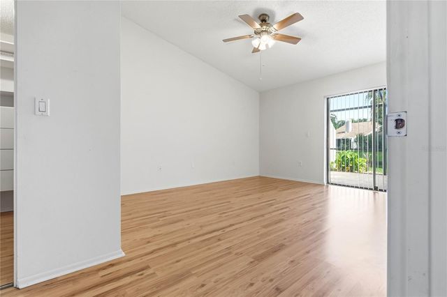 5515 SALEM SQUARE DRIVE S, Palm Harbor, FL 34685