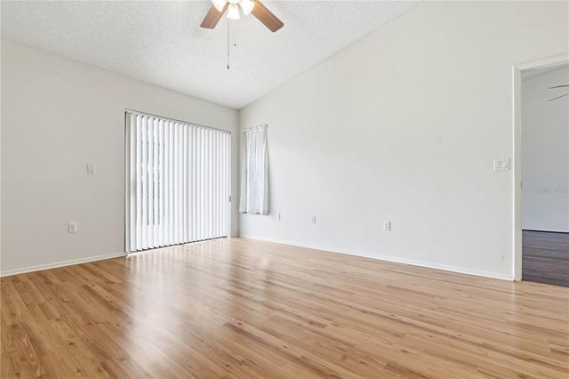 5515 SALEM SQUARE DRIVE S, Palm Harbor, FL 34685