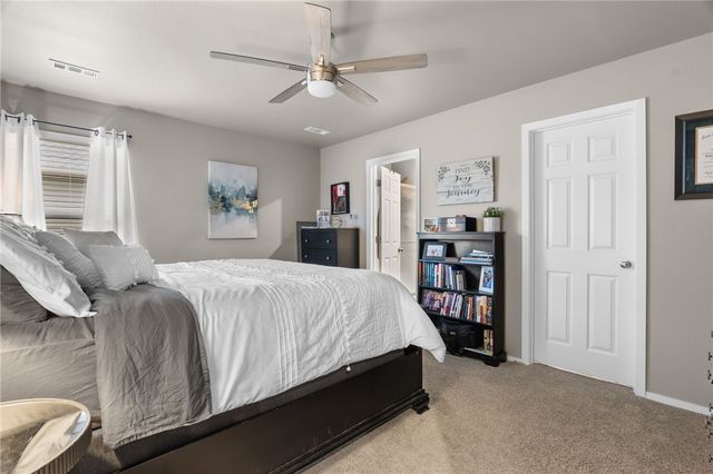 3615 3rd Street, Rogers, AR 72758