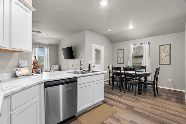 3615 3rd Street, Rogers, AR 72758