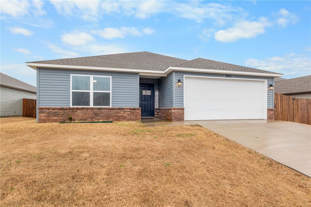 3615 3rd Street, Rogers, AR 72758