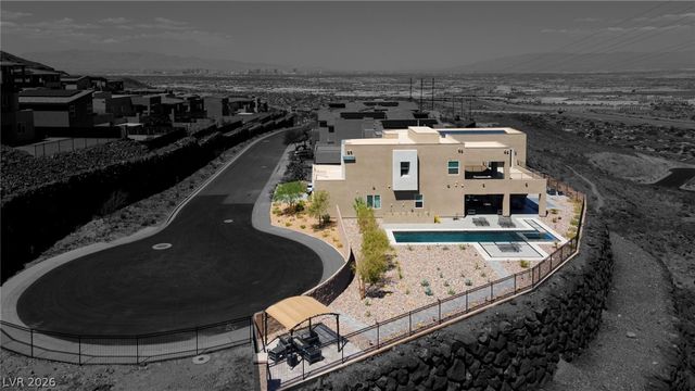 318 Shaded Canyon Drive, Henderson, NV 89012