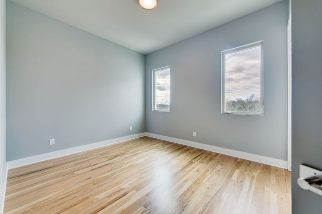 970 Youngs Ln Apt K, Nashville, TN 37207