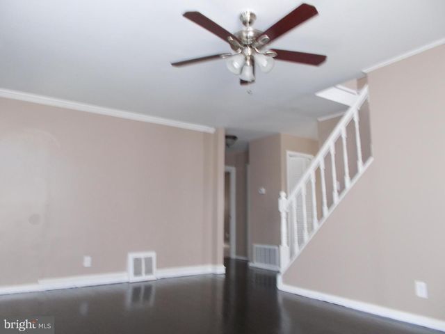 203 BLUE JAY LN, Mount Holly, NJ 08060