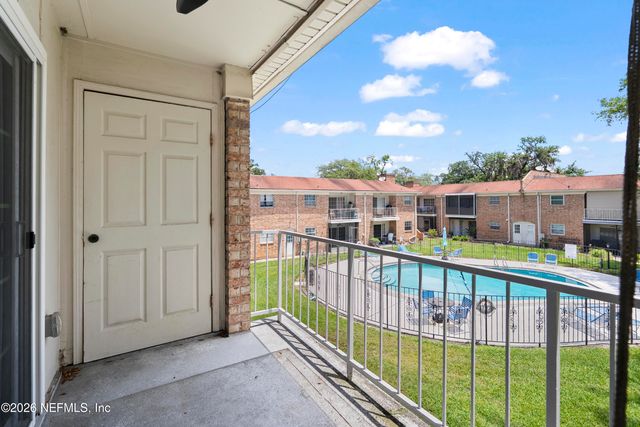 5201 ATLANTIC Boulevard 92, Jacksonville, FL 32207