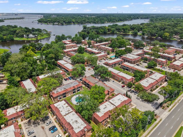 5201 ATLANTIC Boulevard 92, Jacksonville, FL 32207