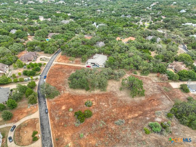 27215 Park Loop Road, New Braunfels, TX 78132