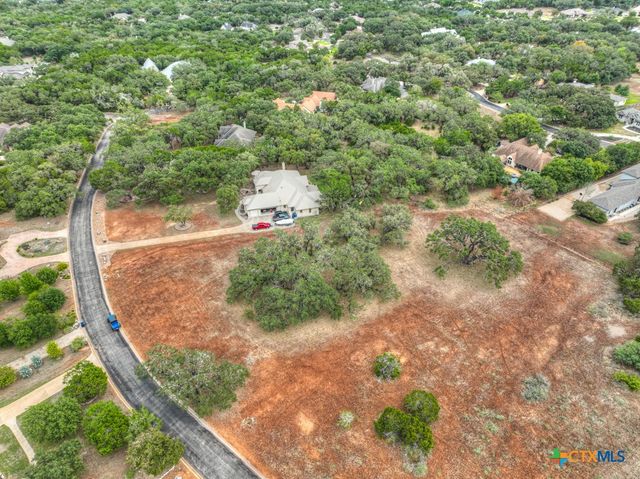 27215 Park Loop Road, New Braunfels, TX 78132