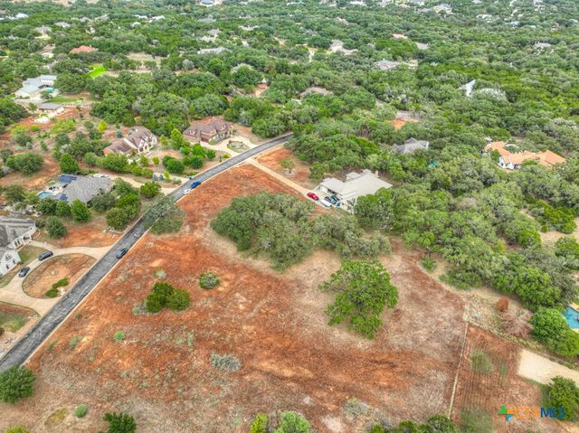 27215 Park Loop Road, New Braunfels, TX 78132