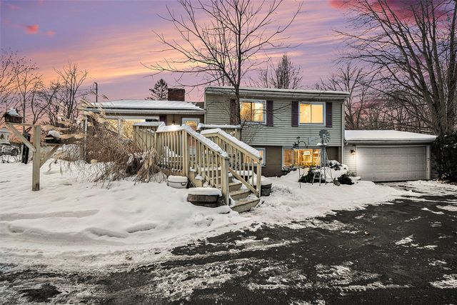 100 Burt Avenue, Jackson, MI 49201