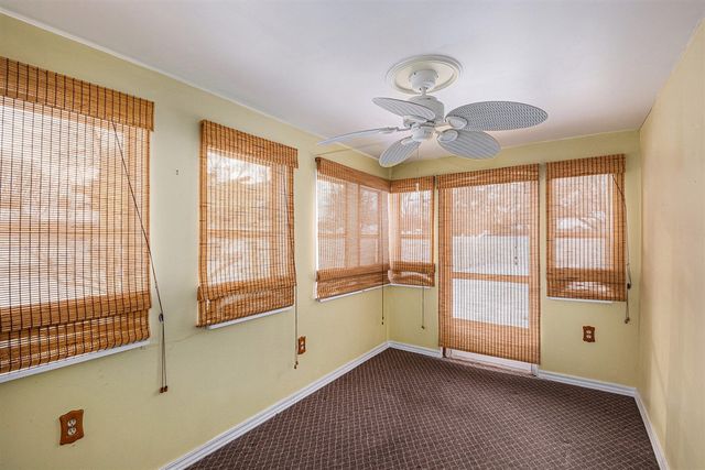 100 Burt Avenue, Jackson, MI 49201