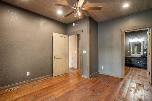 2637 River Road, Mineral Bluff, GA 30559