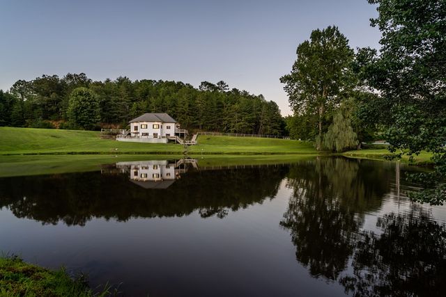 2637 River Road, Mineral Bluff, GA 30559