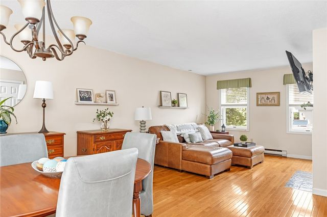 506 Clarks Row, Bristol, RI 02809