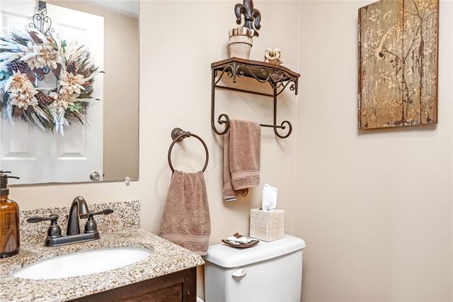 506 Clarks Row, Bristol, RI 02809