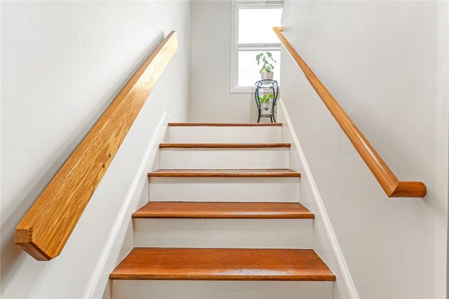 506 Clarks Row, Bristol, RI 02809