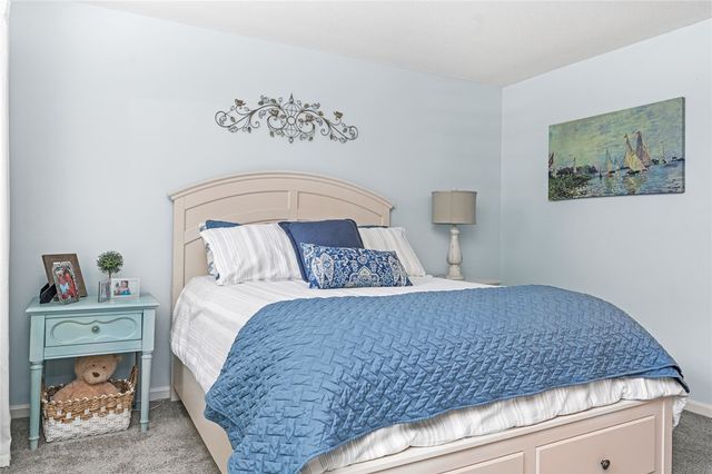 506 Clarks Row, Bristol, RI 02809