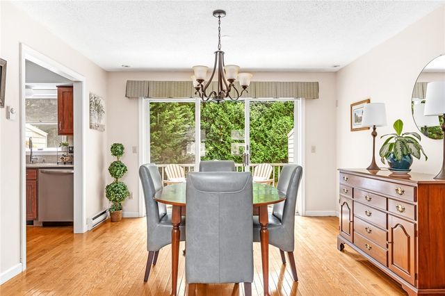 506 Clarks Row, Bristol, RI 02809