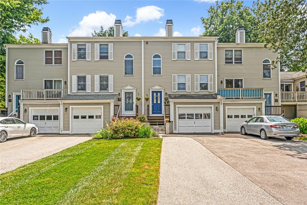 506 Clarks Row, Bristol, RI 02809