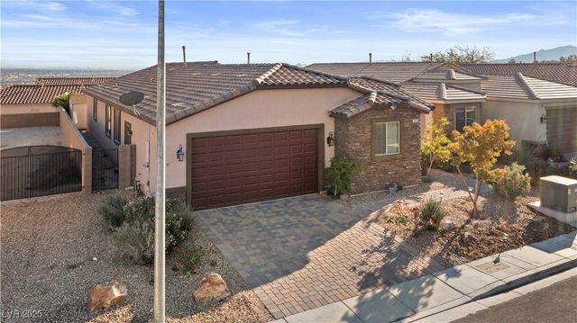 2079 Port Royal Drive, Laughlin, NV 89029