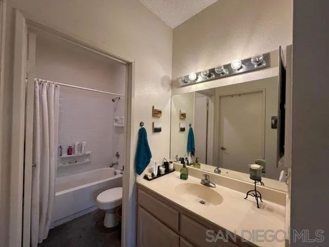 17161 Alva 212, San Diego, CA 92127