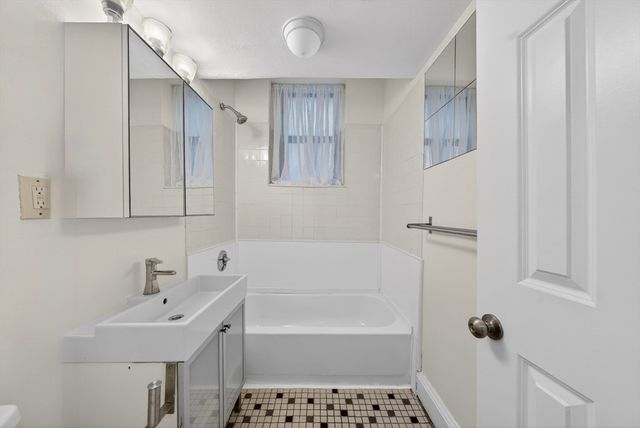 86 Jersey Street B1, Boston, MA 02215