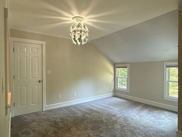 9 Sunny Knoll Ter, Lexington, MA 02421