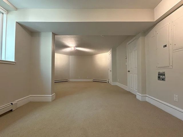 9 Sunny Knoll Ter, Lexington, MA 02421